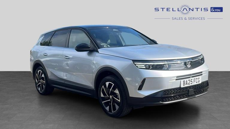 2025 Vauxhall Grandland 1.2 Ultimate SUV 5dr Petrol Hybrid e-DCT Euro 6 (s/s) (145 ps) SUV Hybrid...