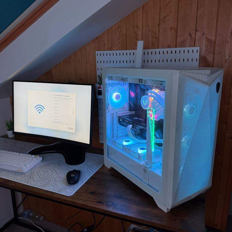 image for High End Custom Built Gaming PC Setup
