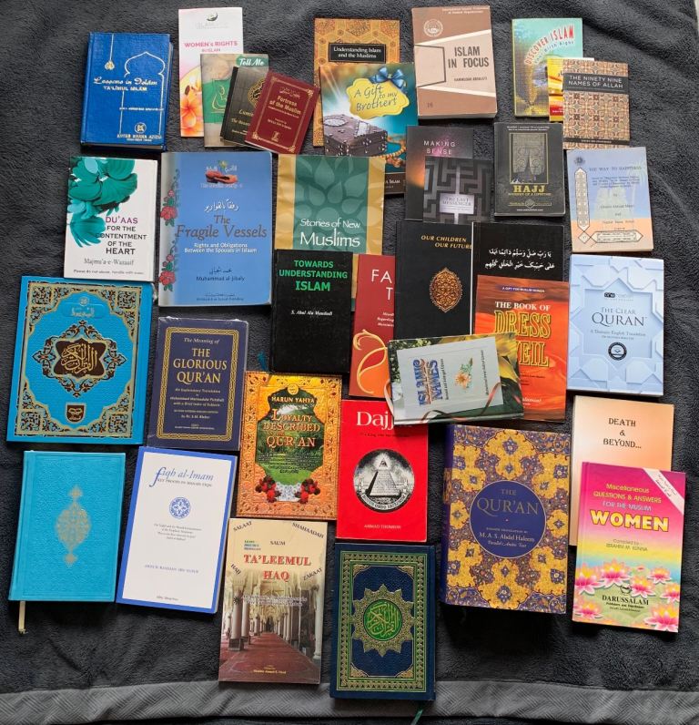 Various Islamic/Arabic Books