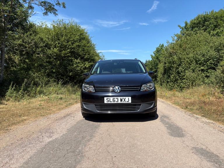2013 Volkswagen Touran 1.6 TDI 105 BlueMotion Tech SE 5dr DSG MPV Diesel Automatic