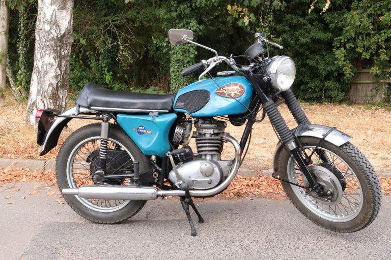 1968 BSA B25 Starfire Matching numbers Runs and Rides and is ready to go!