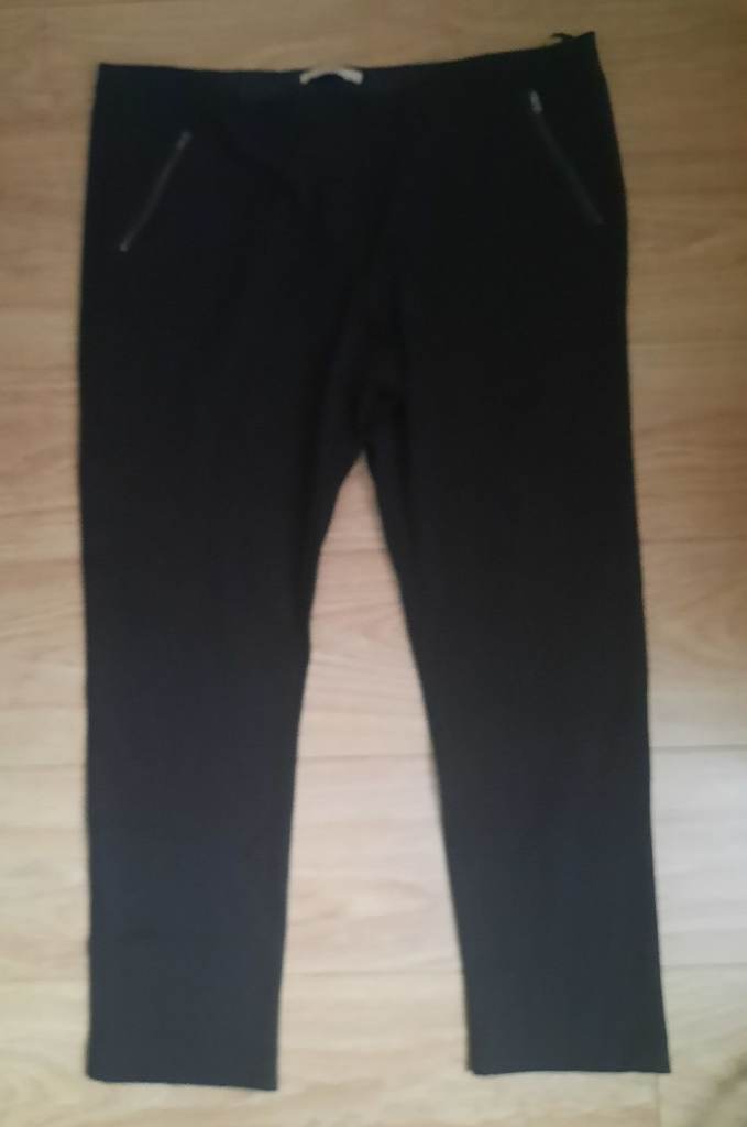 George size 20 short leg.