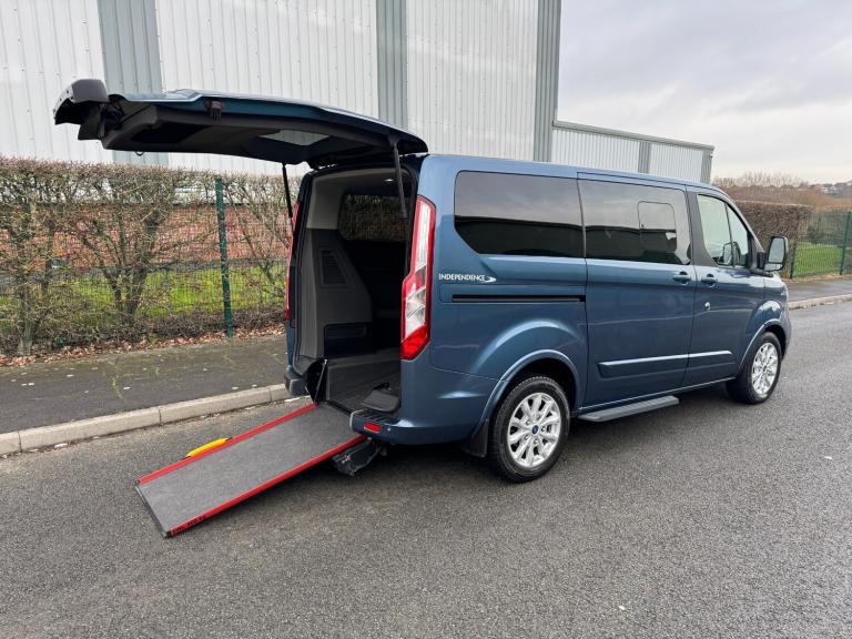 2020 (70) Ford Tourneo Transit Custom Titanium Auto Wheelchair Accessible WAV