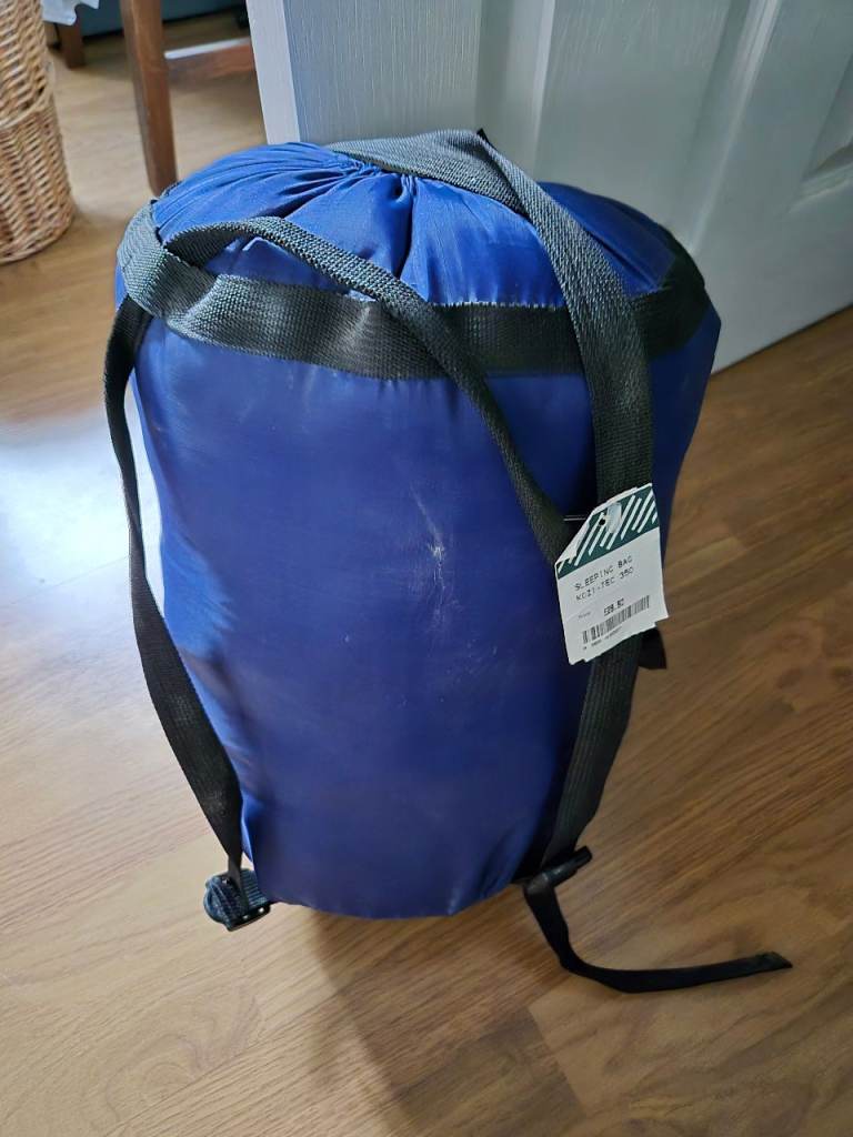 NEW Hi-Gear Kozi-Tec 350 Three Season Sleeping Bag