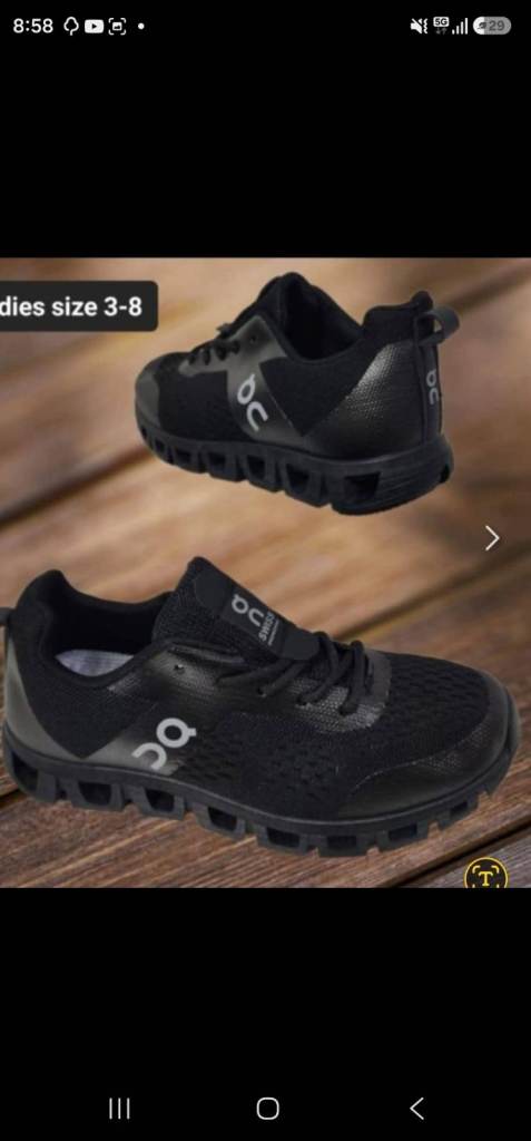 New Ladies ON Running Shoes - Black & Grey, Size 3-8