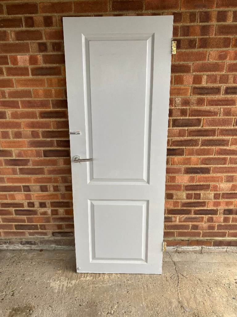 INTERNAL DOOR Width 28ins