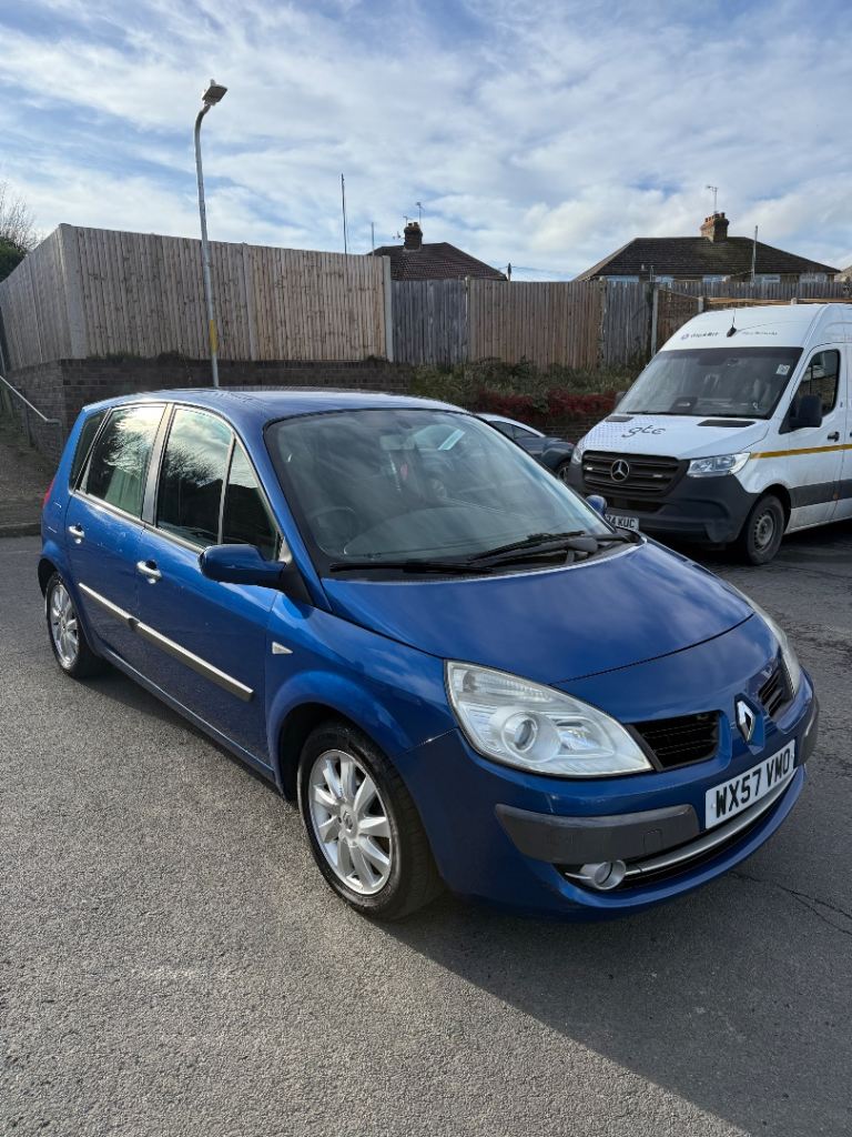 Renault megane scenic automatic ulez 