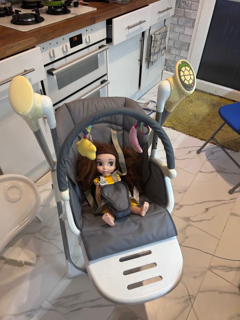 Baby electric rocker and toddler high chair in one for 0-5 year old