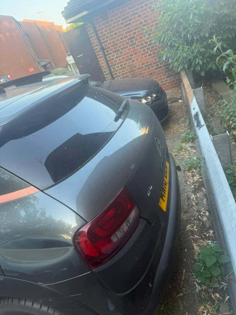 Citroen, C4 CACTUS, Hatchback, 2016, Semi-Auto, 1560 (cc), 5 doors
