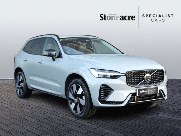 2024 Volvo XC60 Ultra Dark T8 AWD (455 hp) ESTATE Petrol/Electric Hybrid Automatic