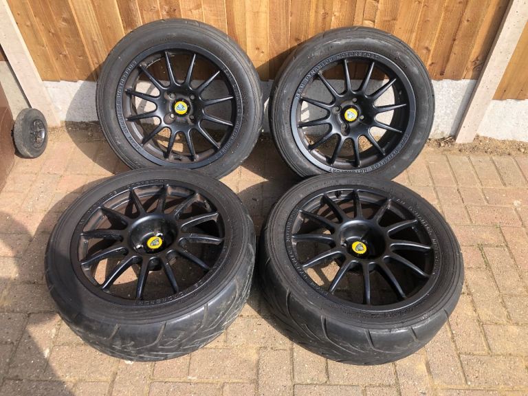 Lotus Elise Track Day Wheels and tyres 