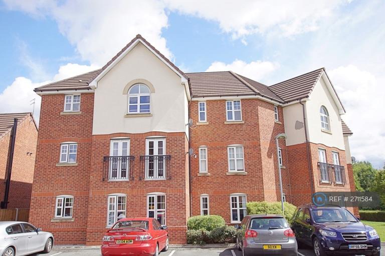 2 bedroom flat in Malahide Court, Widnes, WA8 (2 bed) (#2711584)