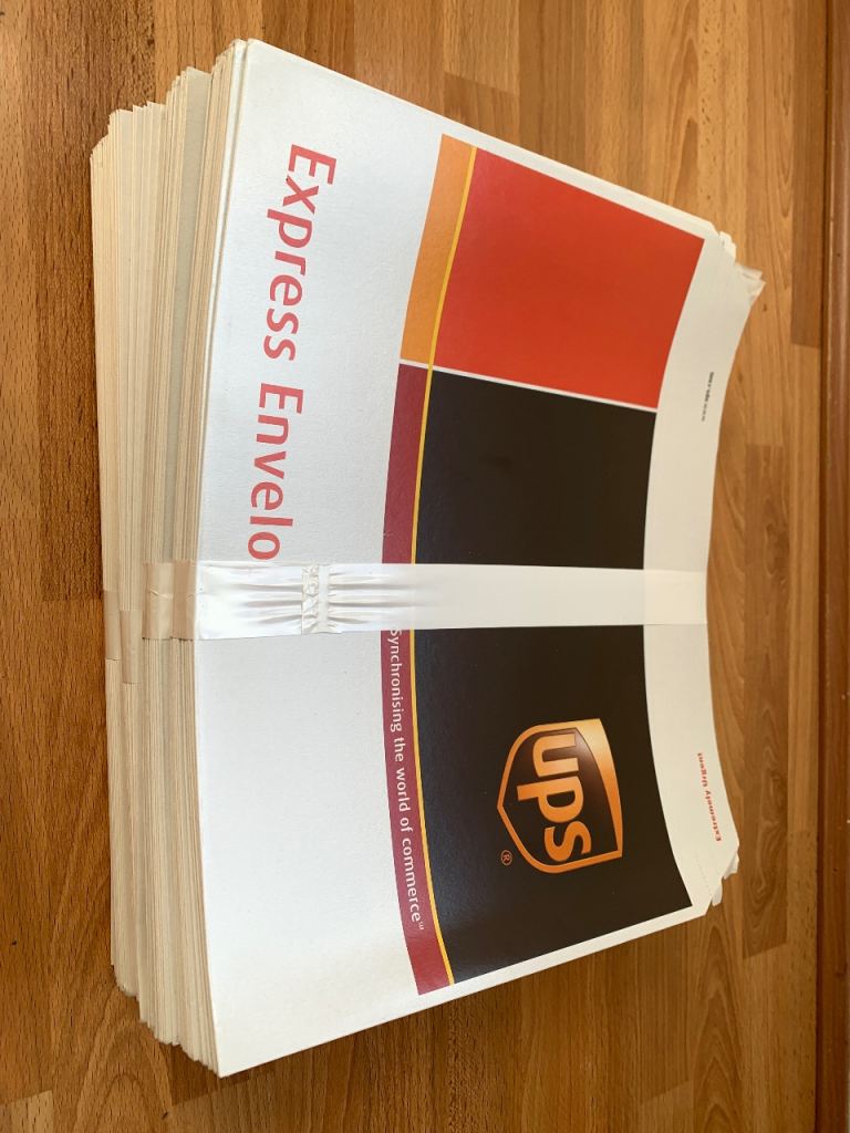 90 x Document Envelopes approx 33x24cm