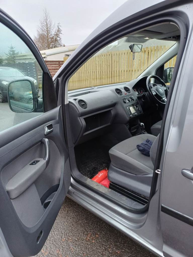 Volkswagen, CADDY MAXI LIFE, MPV, 2015, Semi-Auto, 1968 (cc), 5 doors