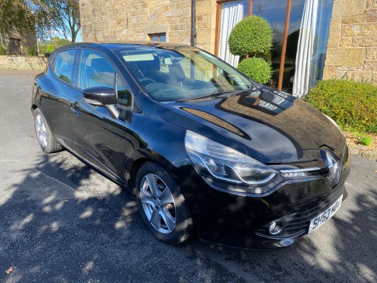 2013 Renault Clio 898 (cc), 5 doors