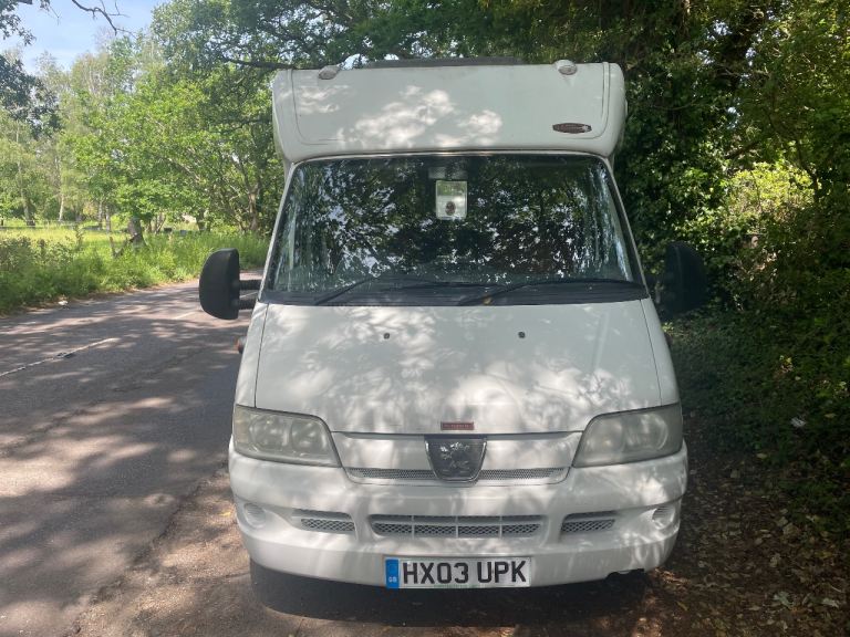 Peugeot, BOXER 290 LX SWB auto sleeper camper
