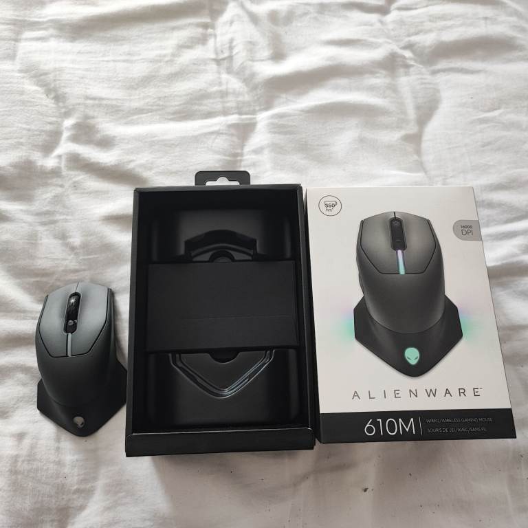 Dell Alienware AW610M wireless mouse