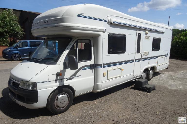 Auto Trail Cheyenne 840 SE 2006 4 Berth Twin Axle Motorhome For Sale