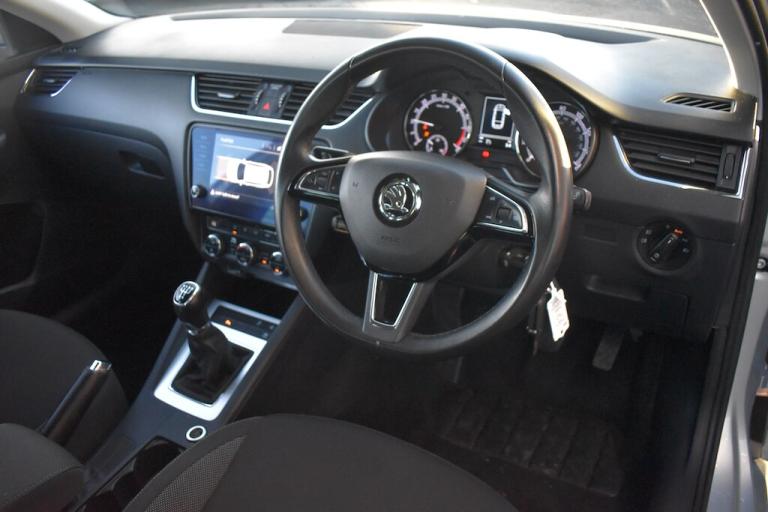 2025 Skoda Octavia 1.6 TDI SE Technology 5dr Estate DIESEL Manual