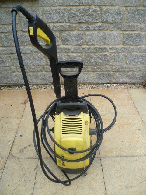 Karcher pressure washer