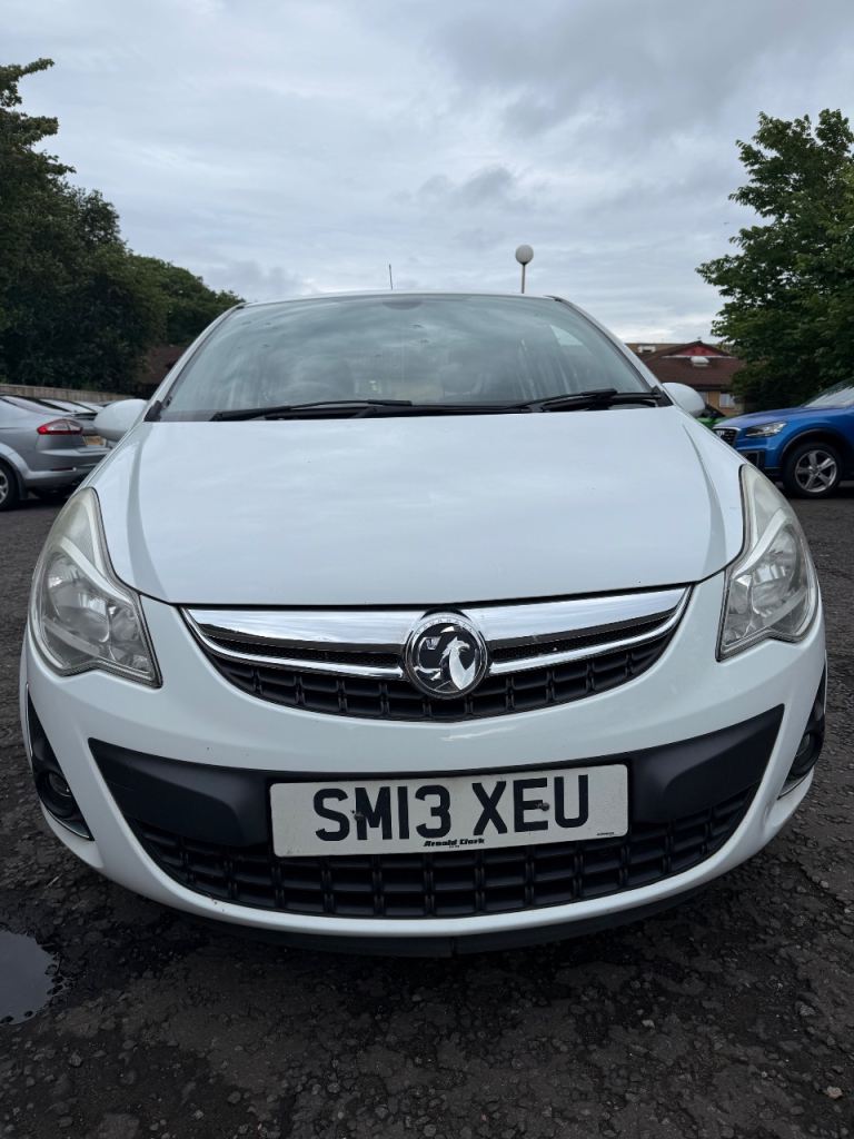 Vauxhall corsa 1.4 SE automatic Auto with 1 years MOT  (unlike ford fiesta )