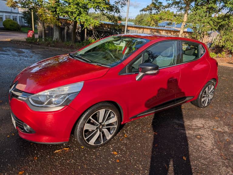 Renault, CLIO, Hatchback, 2015, Manual, 898 (cc), 5 doors