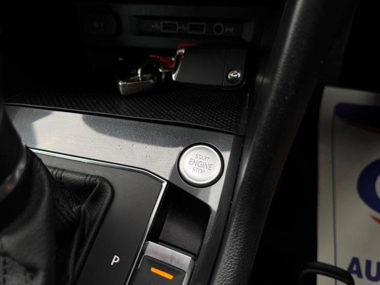 2019 Volkswagen Tiguan 2.0 TDI SE Navigation DSG 4Motion Euro 6 (s/s) 5dr ESTATE Diesel Automatic