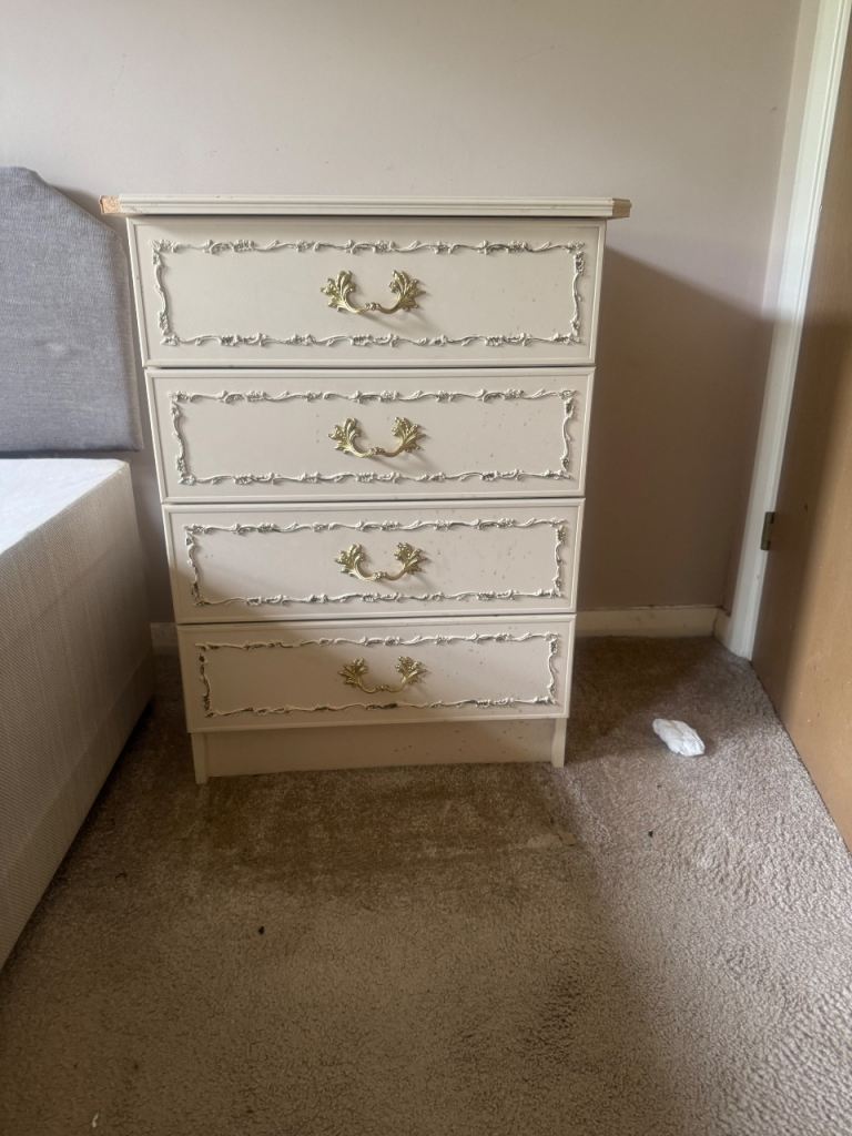 Bed side drawer units