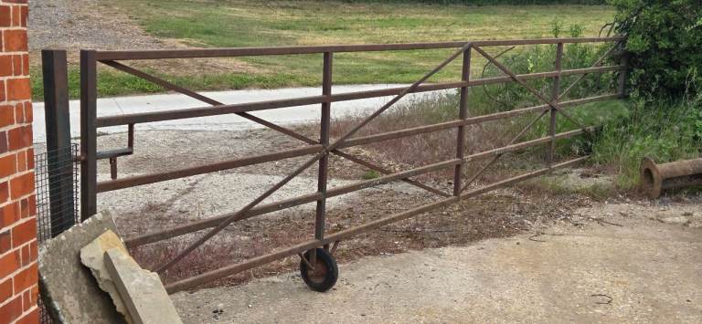 Metal Farm Gate 7m (22ft) 5 bar heavy duty
