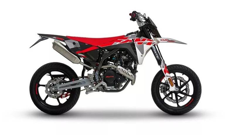 Fantic XMF125 Super Moto Performance 2026 BRAND NEW