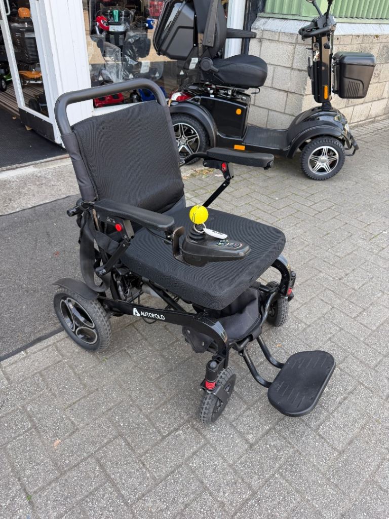 Electric Wheelchair Remote fold 