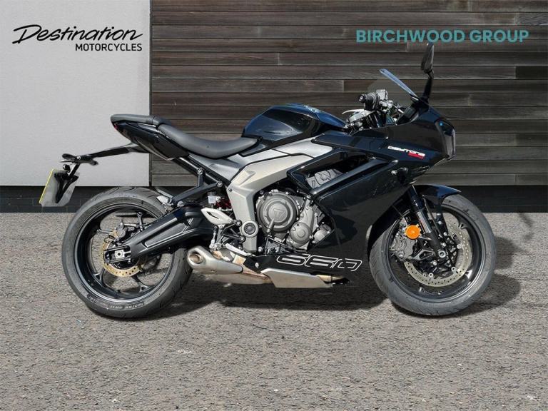2026 Triumph Daytona 660 STANDARD SINGLE COLOUR black 6 Speed Manual