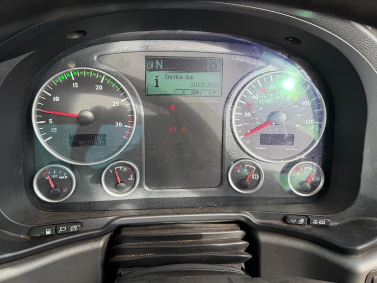 MAN TGL 8.180 2016 7.5 ton 20ft drop side flat bed EURO 6 auto air con