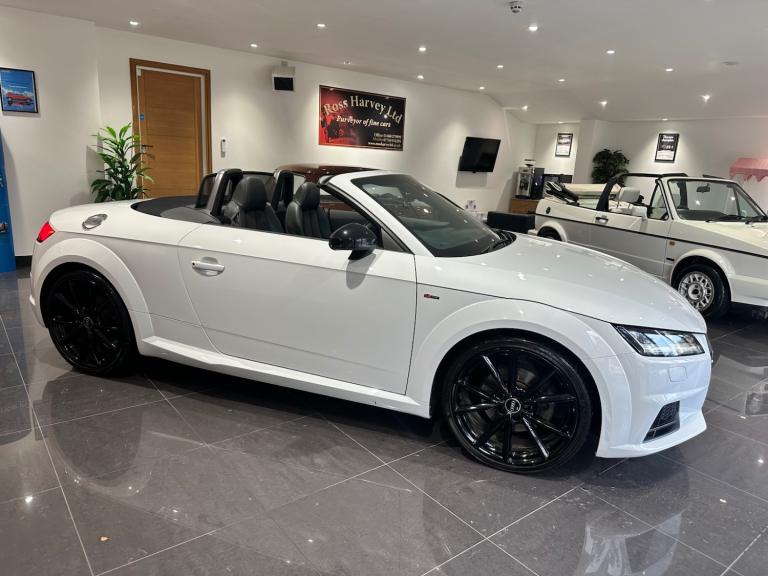 2018 Audi TT 2.0T FSI Black Edition 2dr S Tronic CONVERTIBLE Petrol Automatic