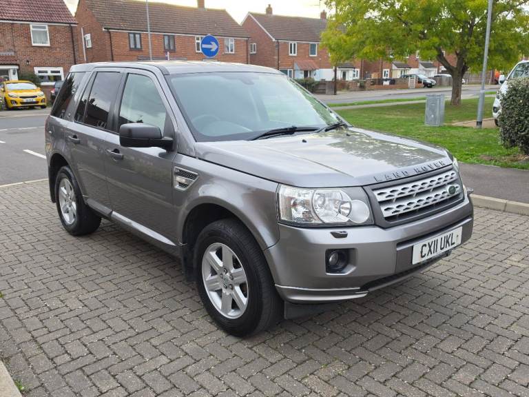 Land Rover, FREELANDER, Estate, 2011, Other, 2179 (cc), 5 doors