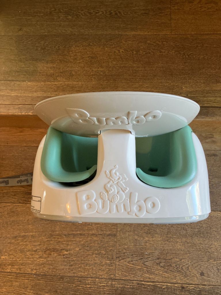 Bumbo Multi Seat with Tray – White and Green
