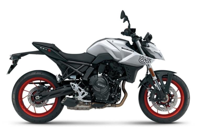 SUZUKI GSX-8S