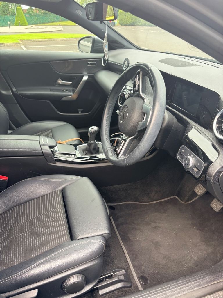Mercedes-Benz, A CLASS, Hatchback, 2022, Manual, 1950 (cc), 5 doors