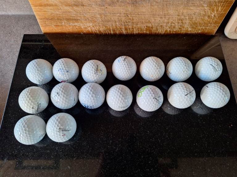 Pro v1 golfballs