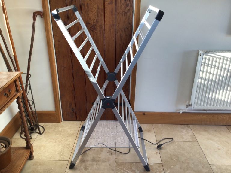 Black and Decker clothes airer/drier