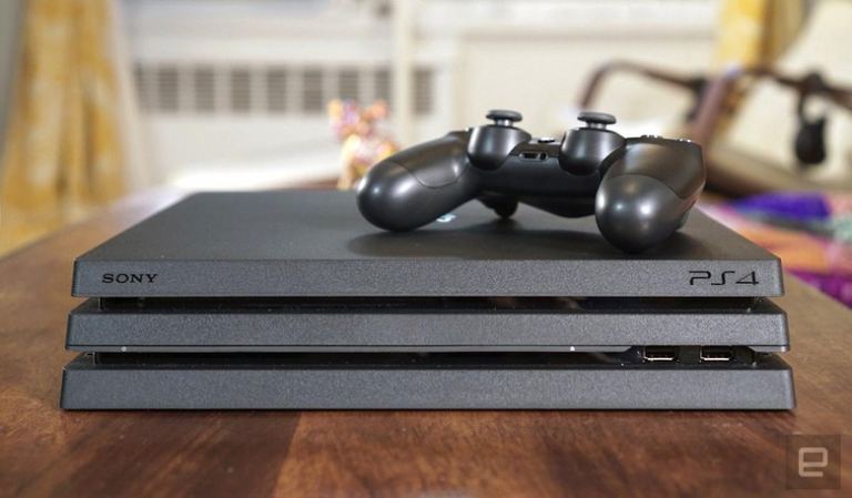 PS4 PRO 1Tb Mint With 2 Controllers
