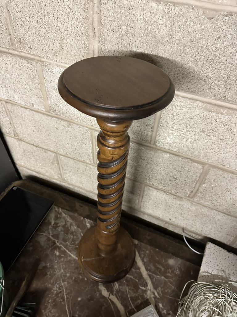 WOODEN STAND CANDLE HOLDER HOME FURNITURE ANTIQUE COLLECTORS ITEM USED