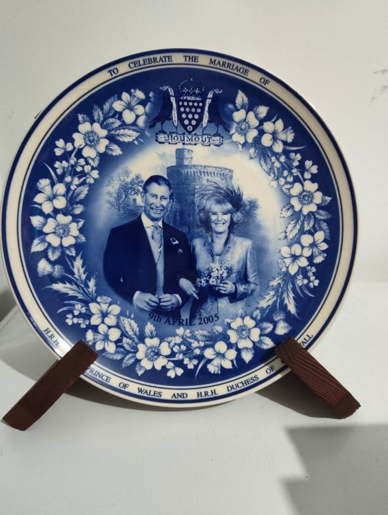 5 Wedgwood Commemorative Plates – Royal Events, As New