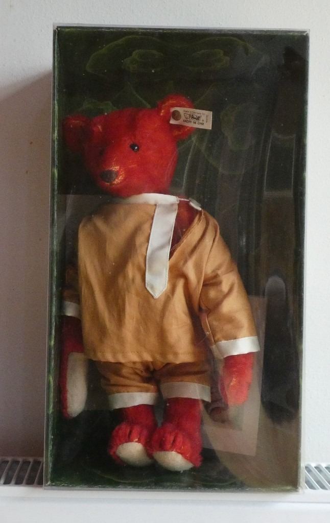 Steiff Alfonzo red mohair teddy bear, original limited edition, boxed.