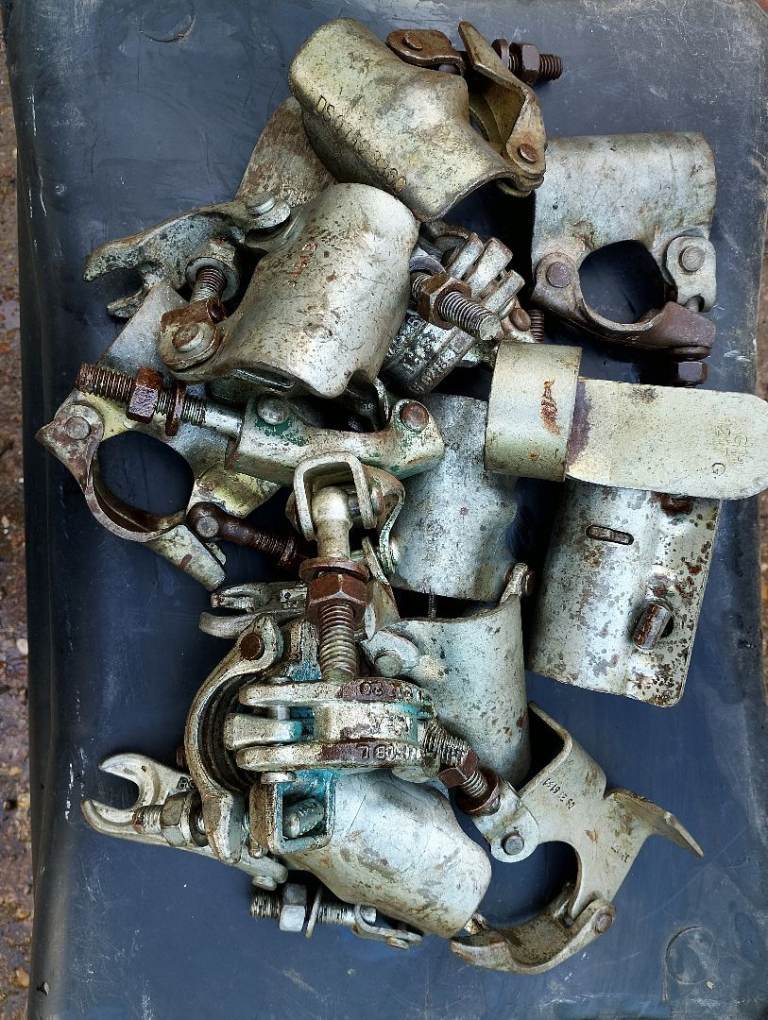 250 job lot scaffolding clips 