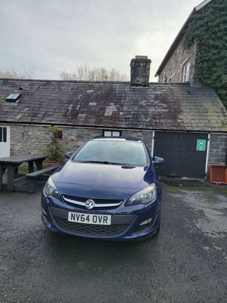 Vauxhall, ASTRA, Estate, 2015, Manual, 1598 (cc), 5 doors