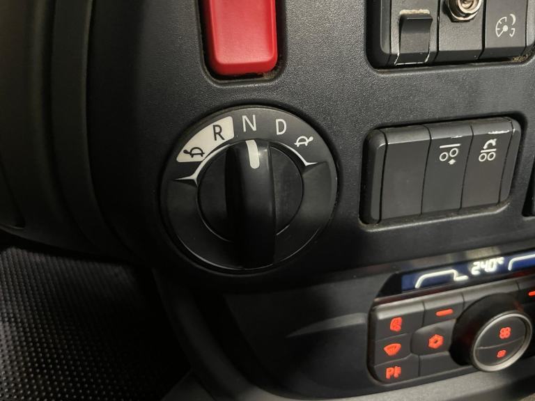 DAF XF106 530 SUPERSPACE *EURO 6* 6X2 FTP TRACTOR UNIT - 2018 - PX67 KFG