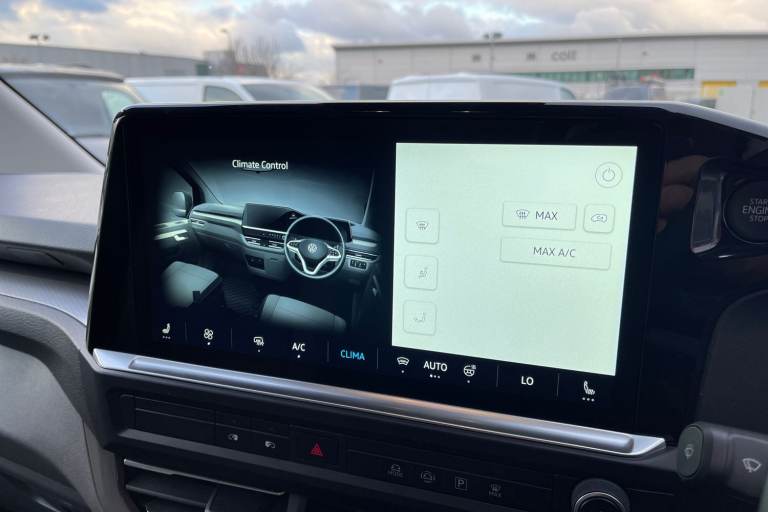 2025 Volkswagen Transporter 2.0 TDI 170PS Commerce Pro Van Auto-Tailgate Van DIESEL Automatic