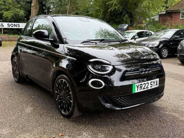 2022 Fiat 500 87kW La Prima 42kWh 3dr Auto HATCHBACK ELECTRIC Automatic