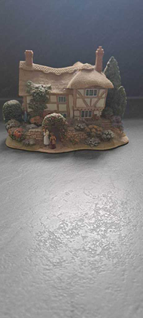 Lilliput lane Cottages